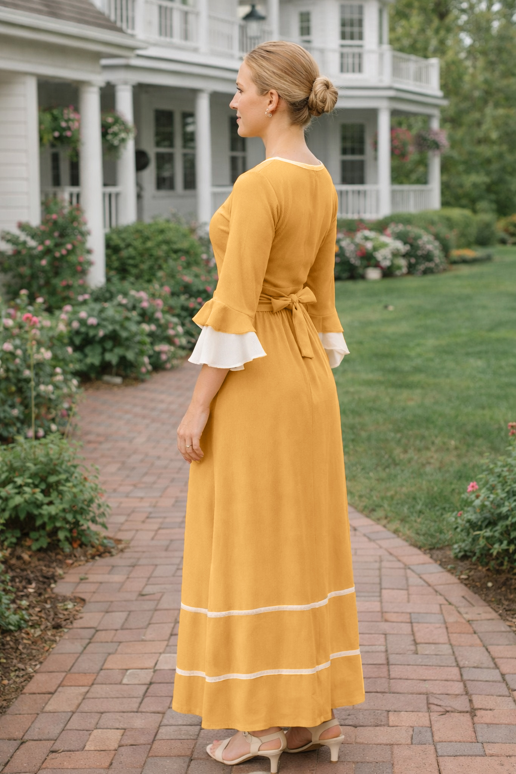 (image for) Victorian Prairie Dress