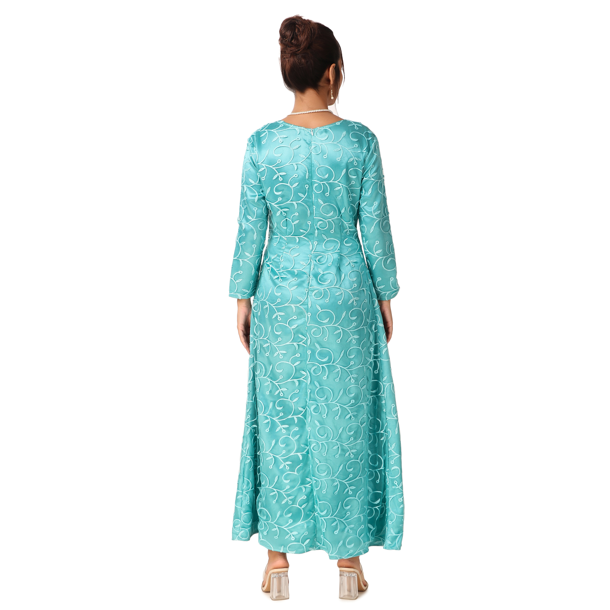(image for) The Featherington Golden Gown